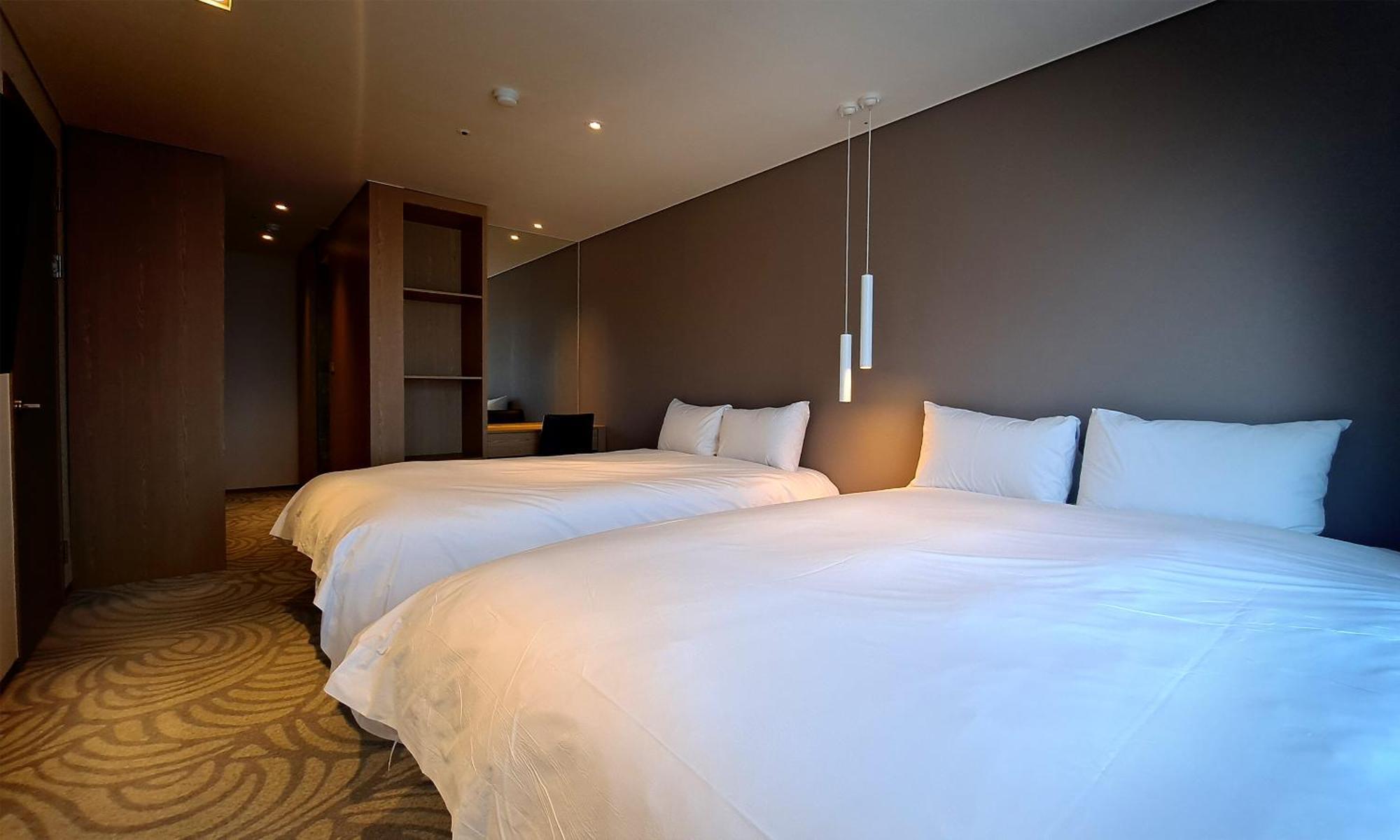Saint Beach Hotel Чеджудо Экстерьер фото