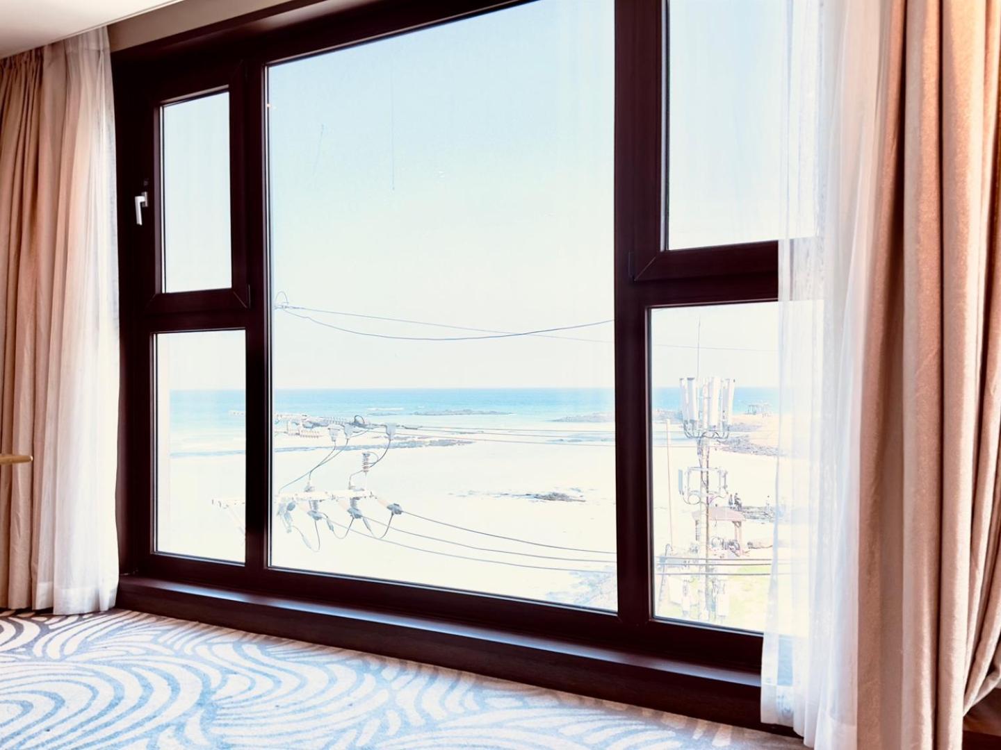 Saint Beach Hotel Чеджудо Экстерьер фото