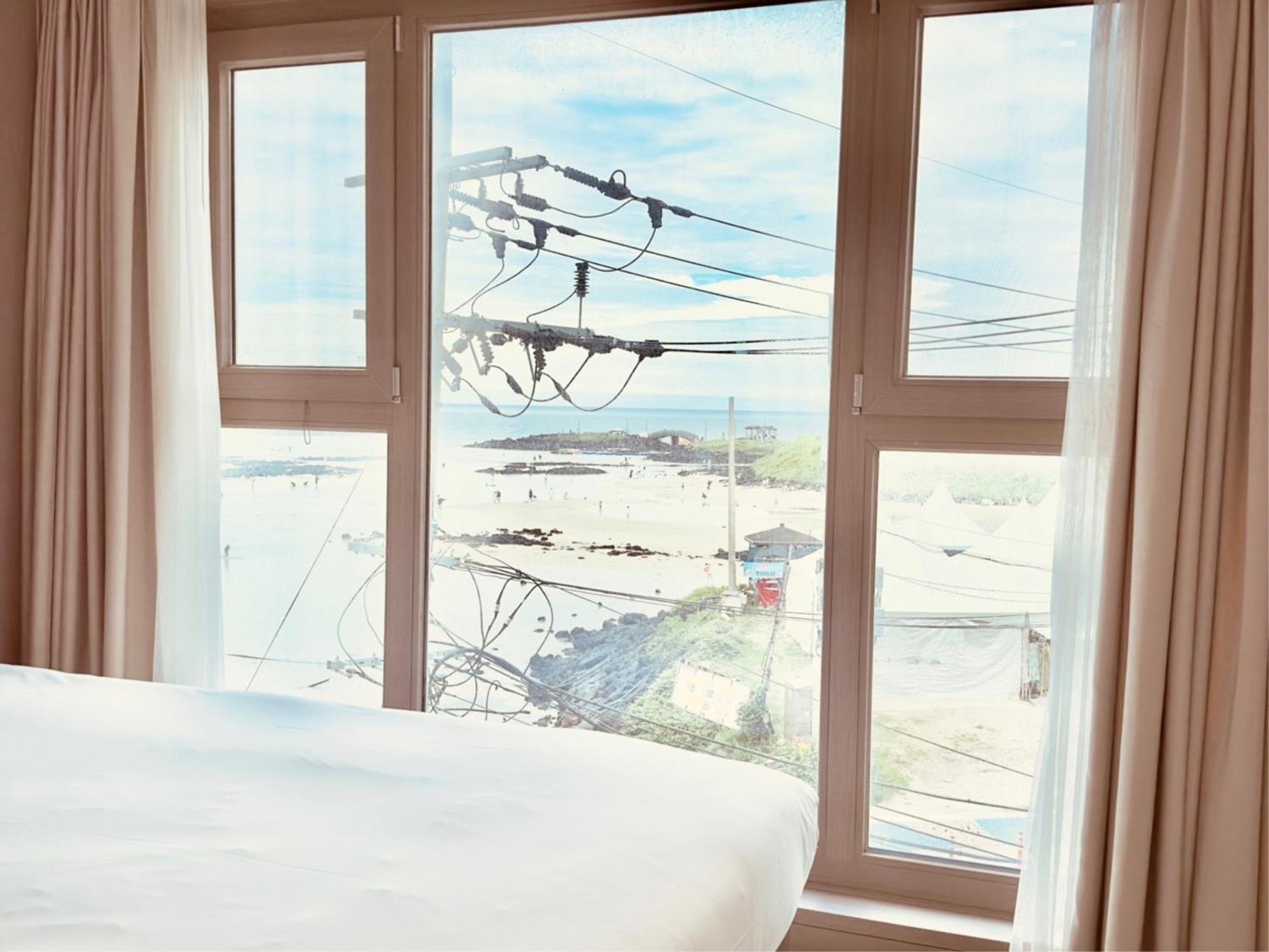 Saint Beach Hotel Чеджудо Экстерьер фото
